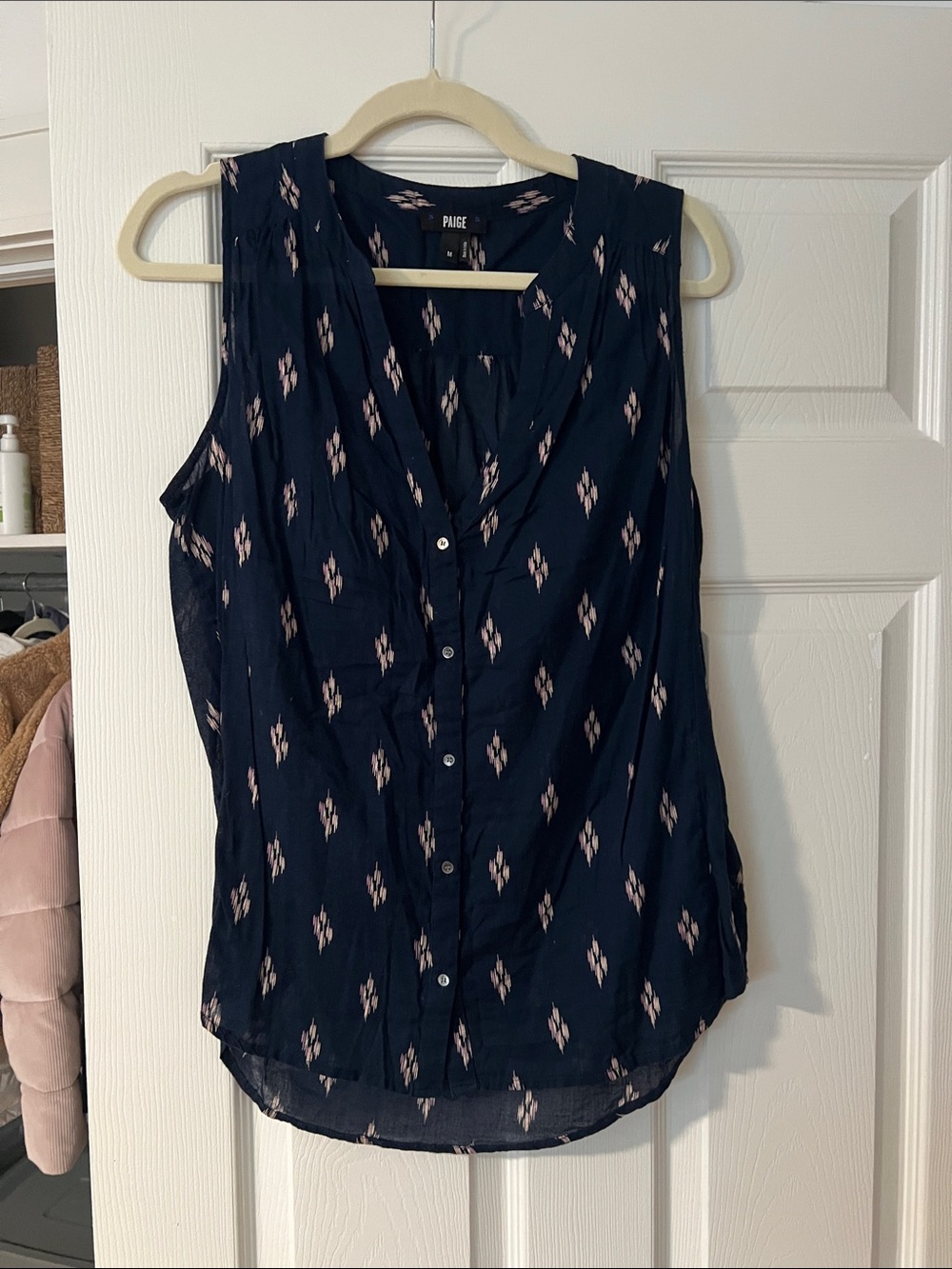 PAIGE Navy Button-Front Sleeveless Camisole with Light Pink Motif